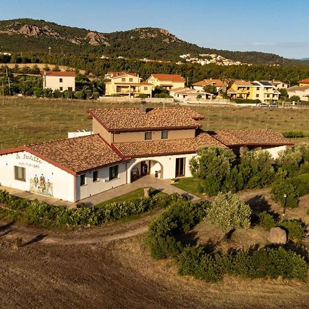 Agriturismo Sa Scalitta Carbonia Exterior photo